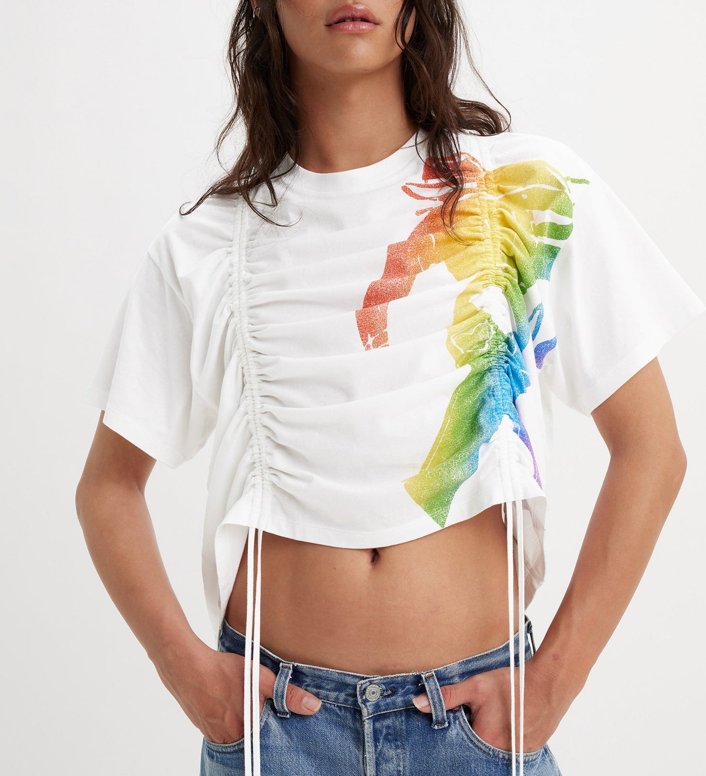 levi's® women's cinched short stack t-shirt A79410000XS- Bright White – Levi's Hong Kong
