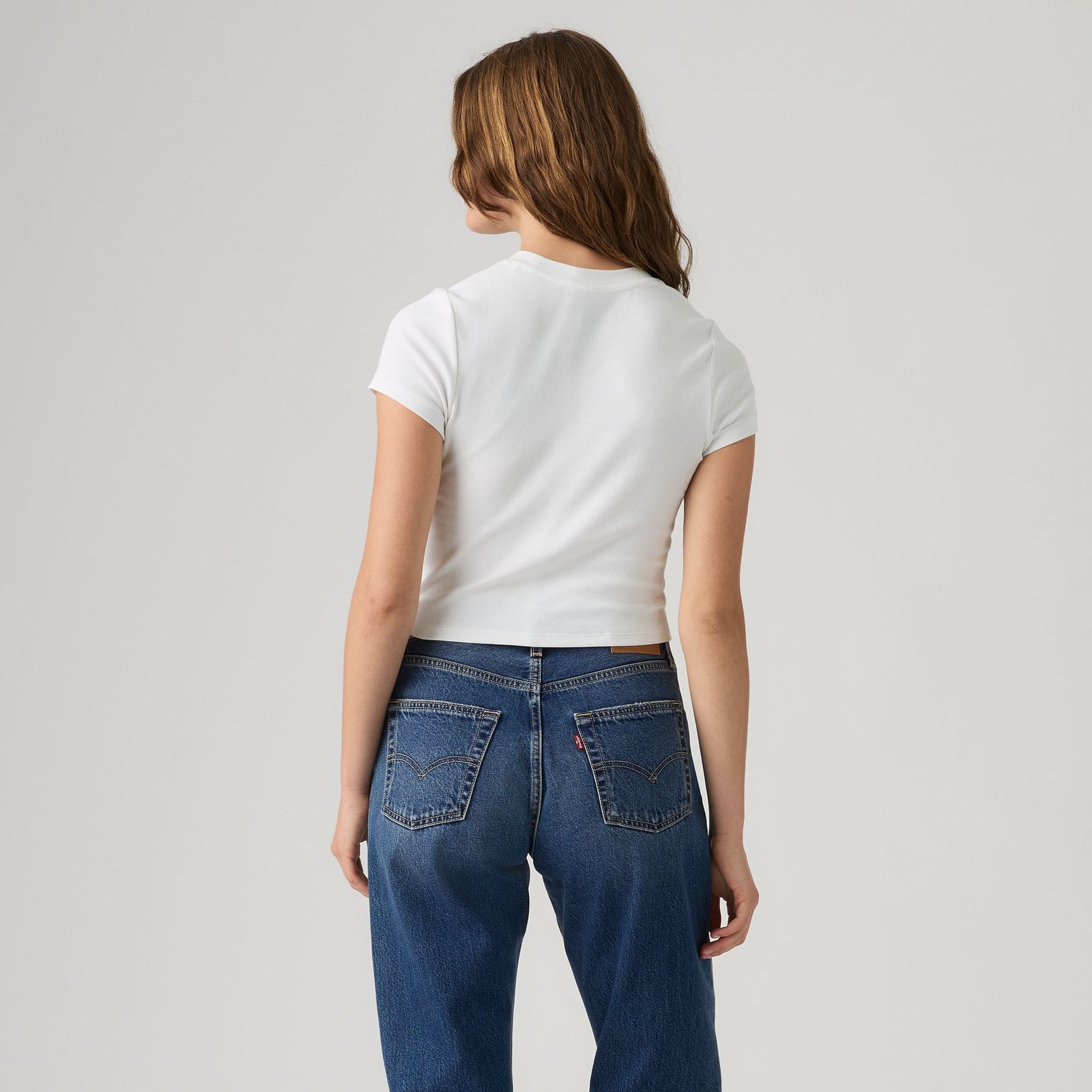 levi's® women's essential baby tee 0085R0000L- White – Levi's Hong Kong
