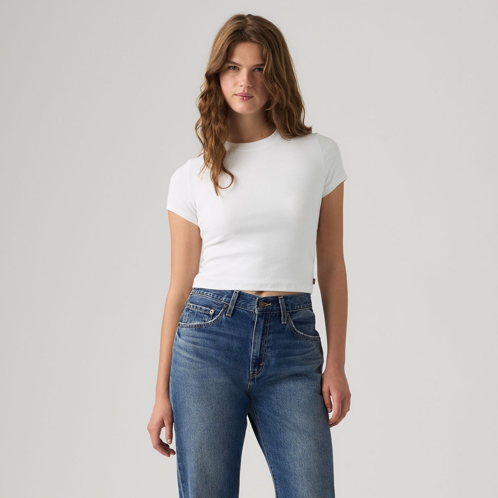 levi's® women's essential baby tee 0085R0000L- White – Levi's Hong Kong