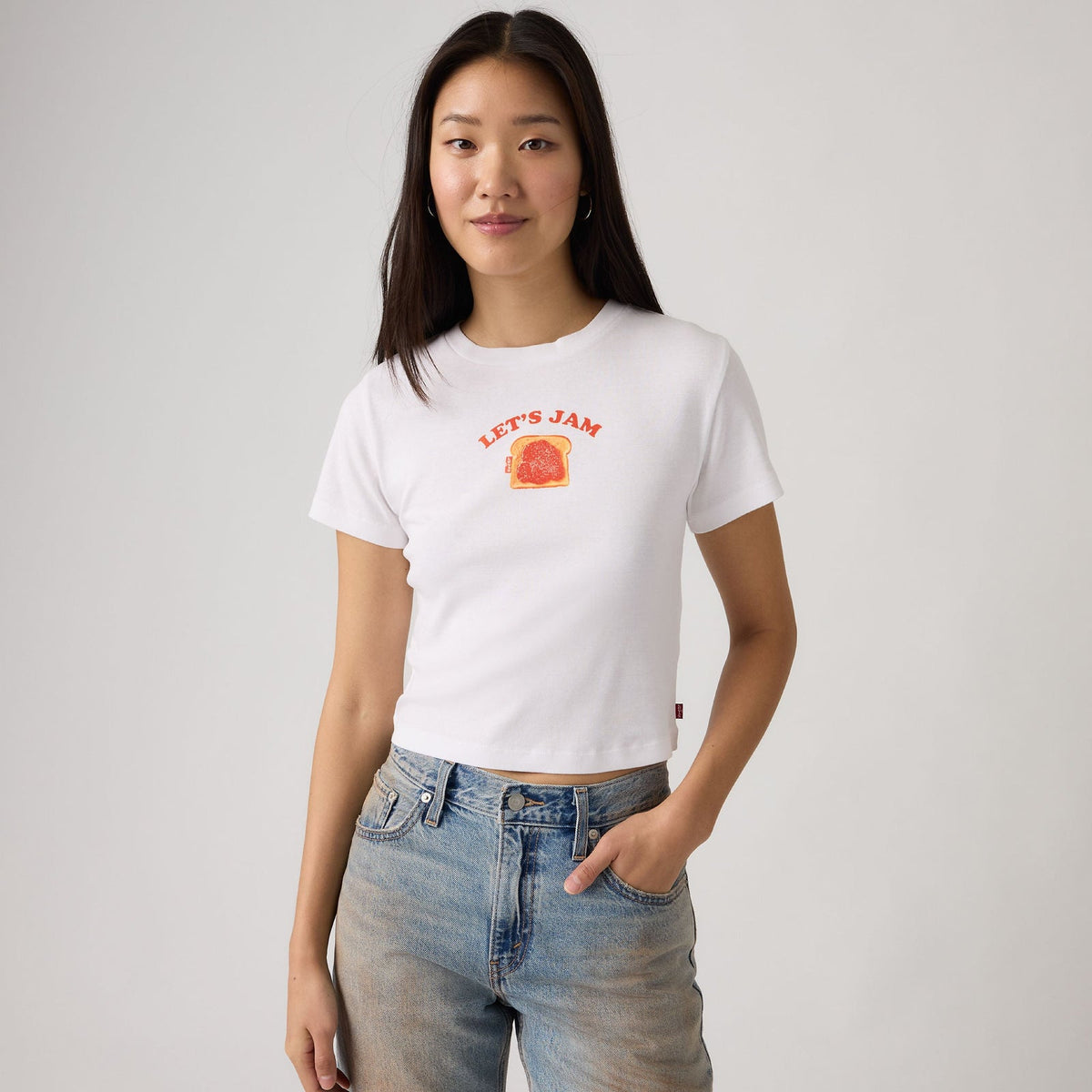 Levi's® Women's Graphic Essential Sporty Tee