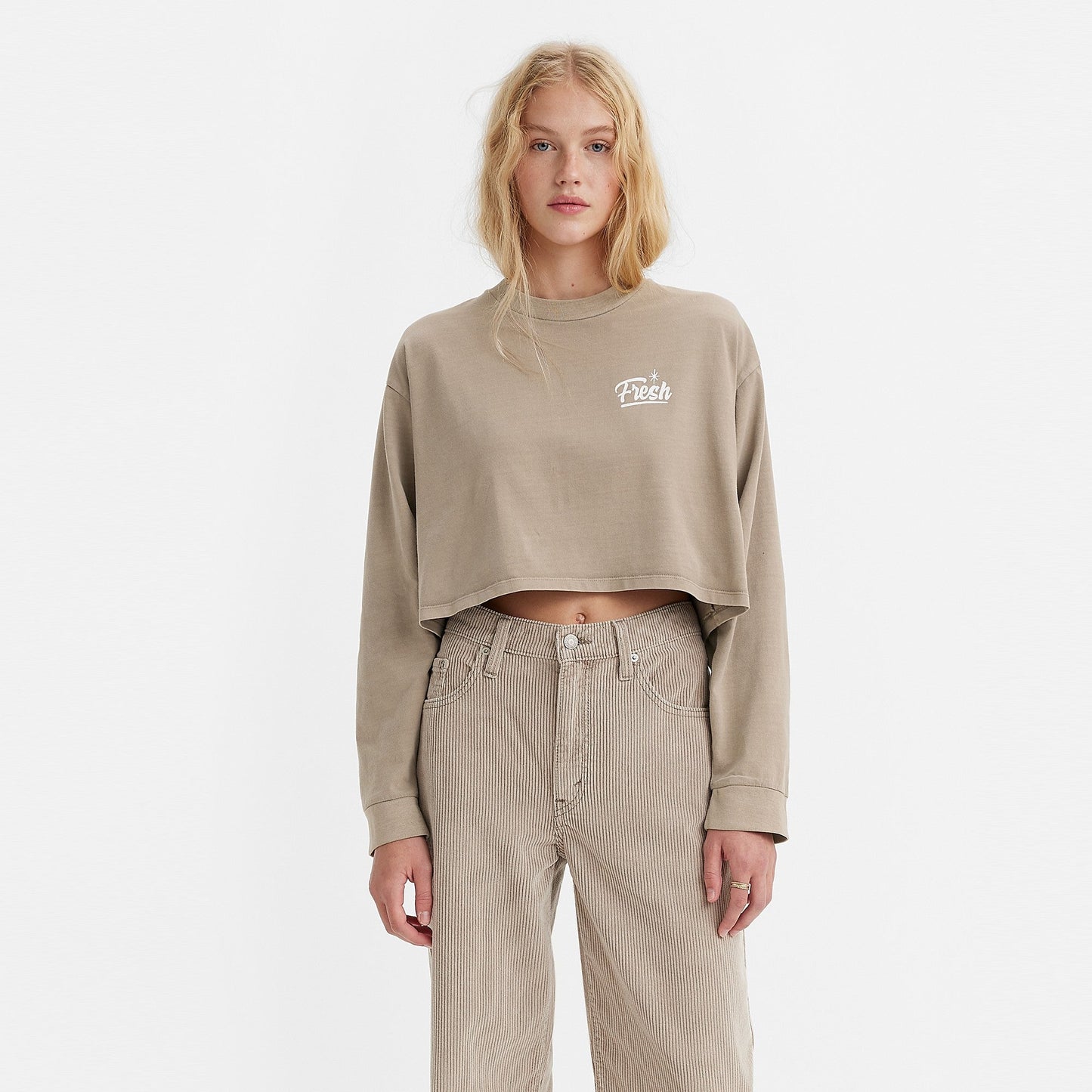 Levi's® Women's Graphic Long Sleeve Reese Cropped Tee