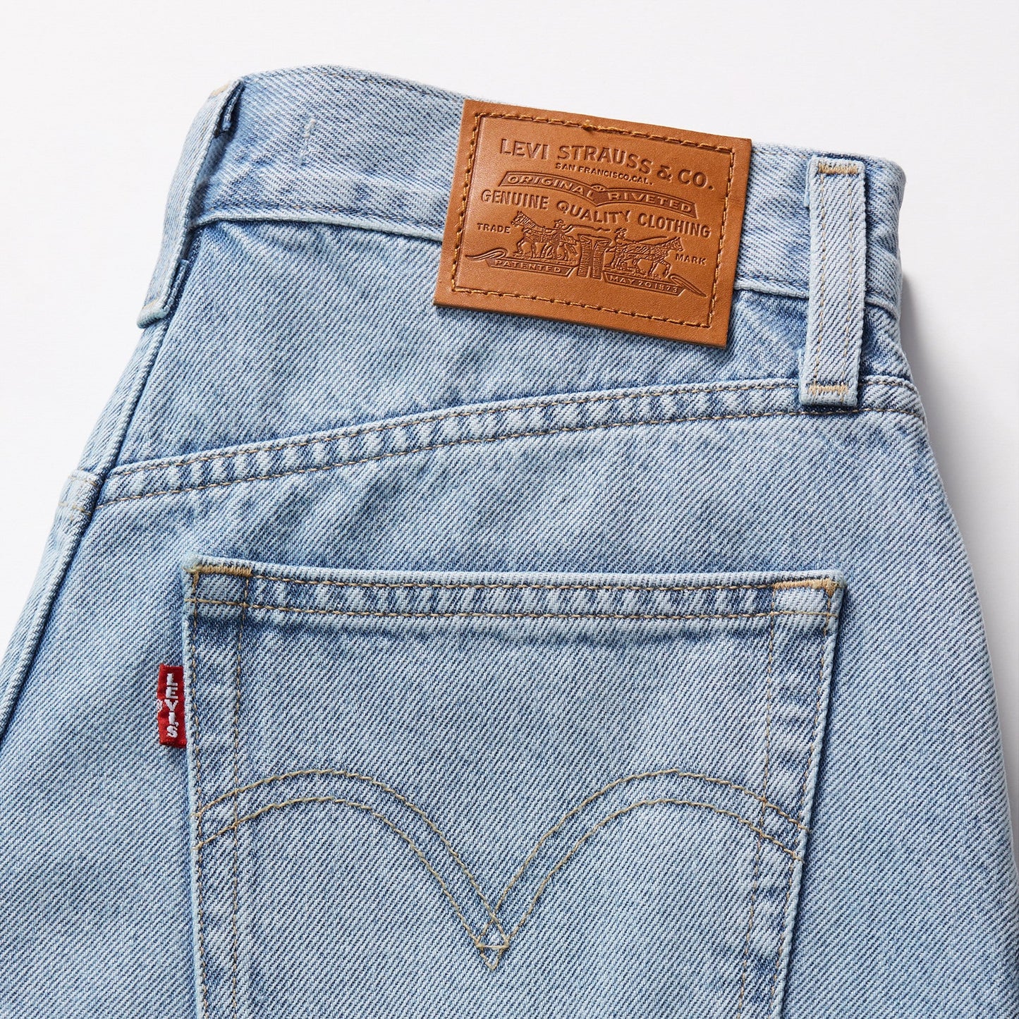 Levi's® Women's High-Rise Baggy Shorts