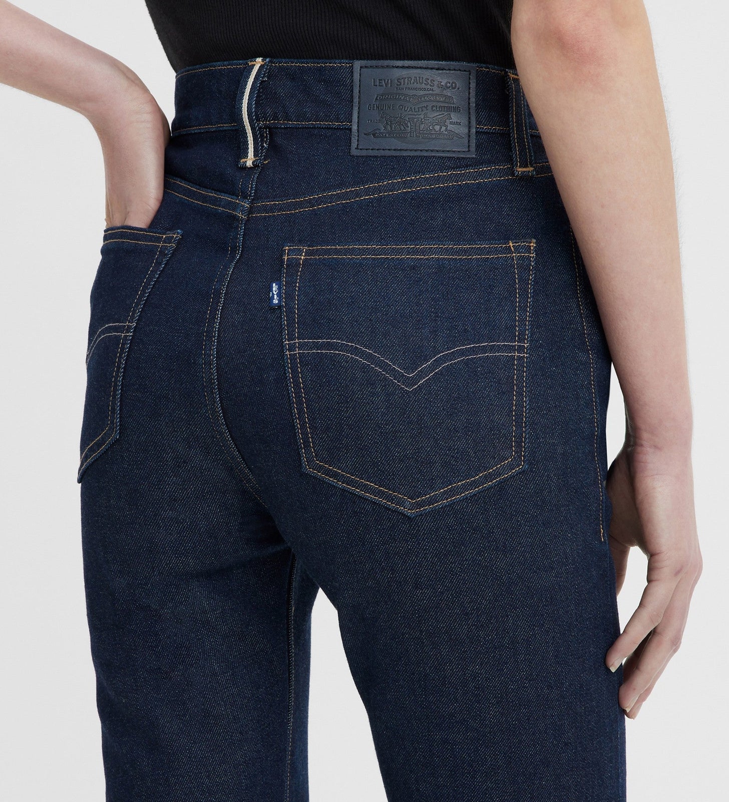 levi's® 高腰修身牛仔褲 | 女裝 A589100002429 MOJ High Rise Slim Dark Rinse – Levi's 香港