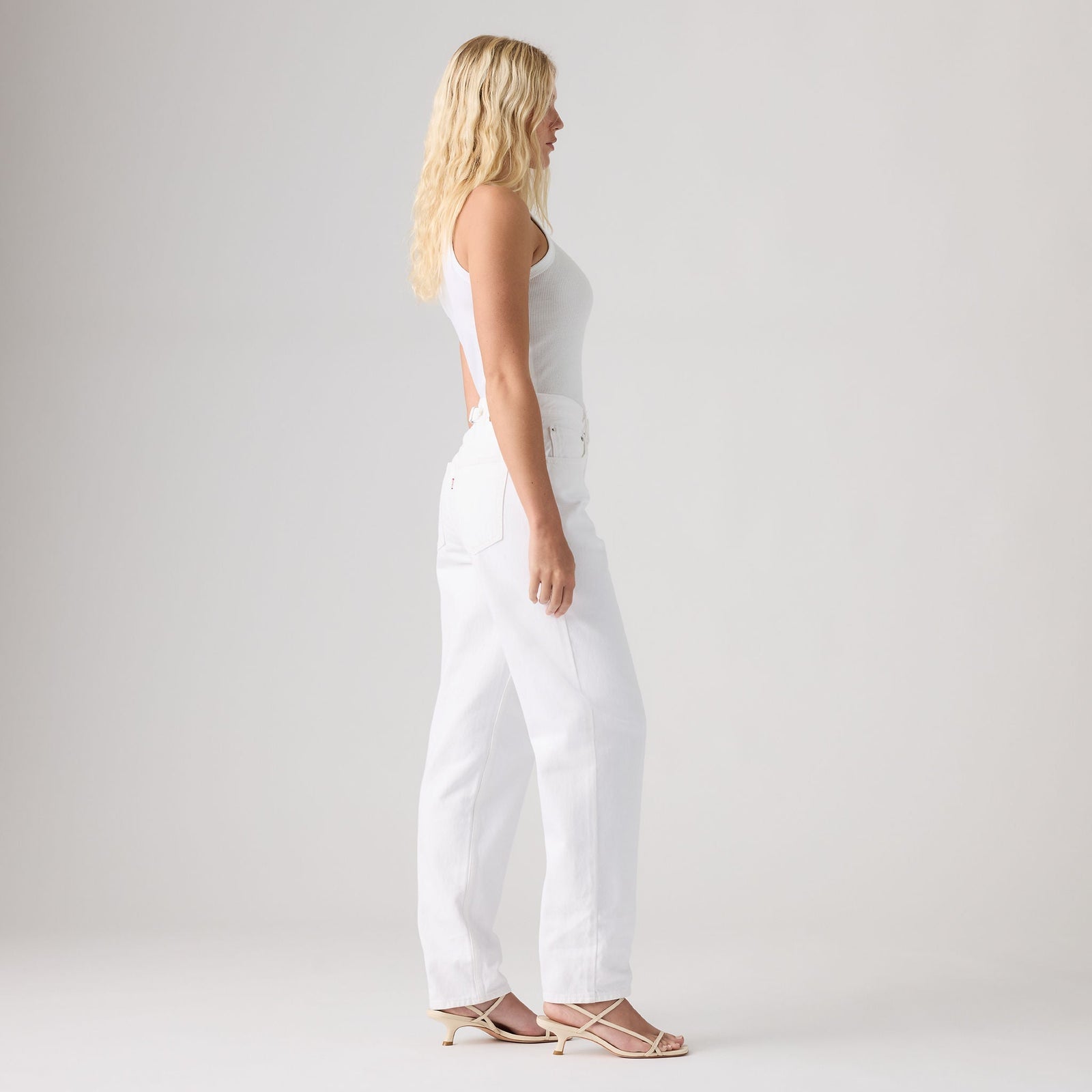levi's® women's loose taper jeans 0083N00032429 White – Levi's Hong Kong