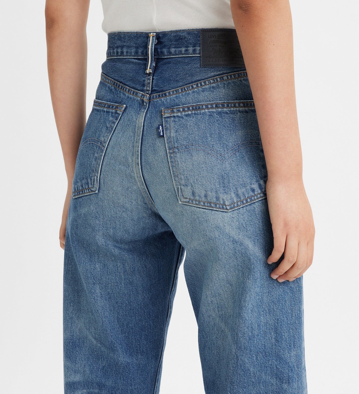 levi's® women's made in japan column jeans A588800012327 MIJ Monsho Medium Worn In – Levi's Hong Kong