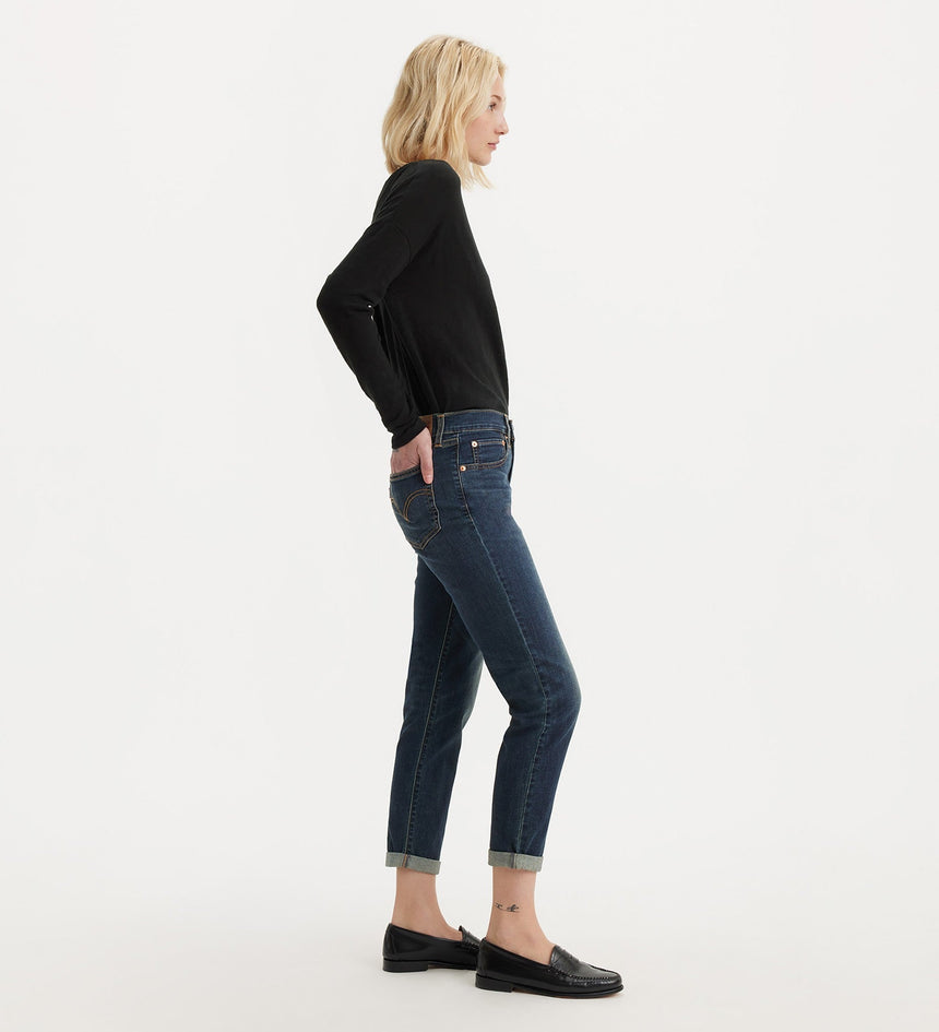 levi's® 中腰男友風牛仔褲 | 女裝 1988703182427 Dark Indigo – Levi's 香港