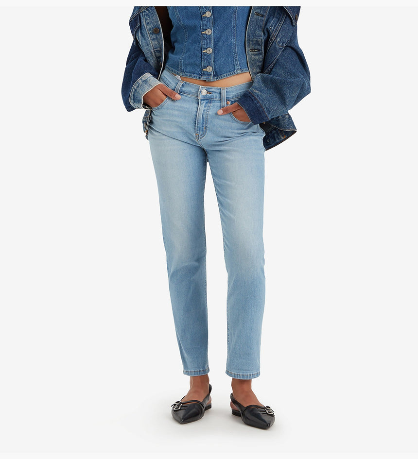 levi's® 中腰男友風牛仔褲 | 女裝 1988703192627 Light Indigo – Levi's 香港