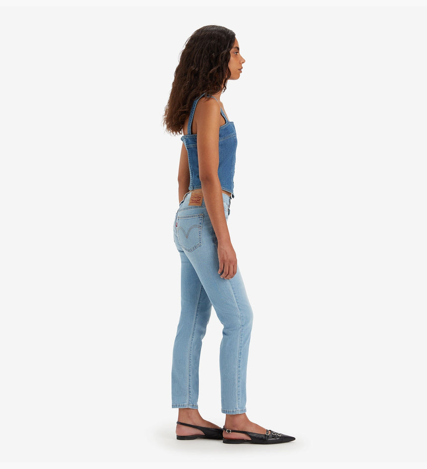 Levi's® 中腰男友風牛仔褲 | 女裝