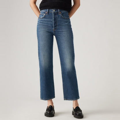 Levi's® Women's Ribcage Straight Ankle Jeans