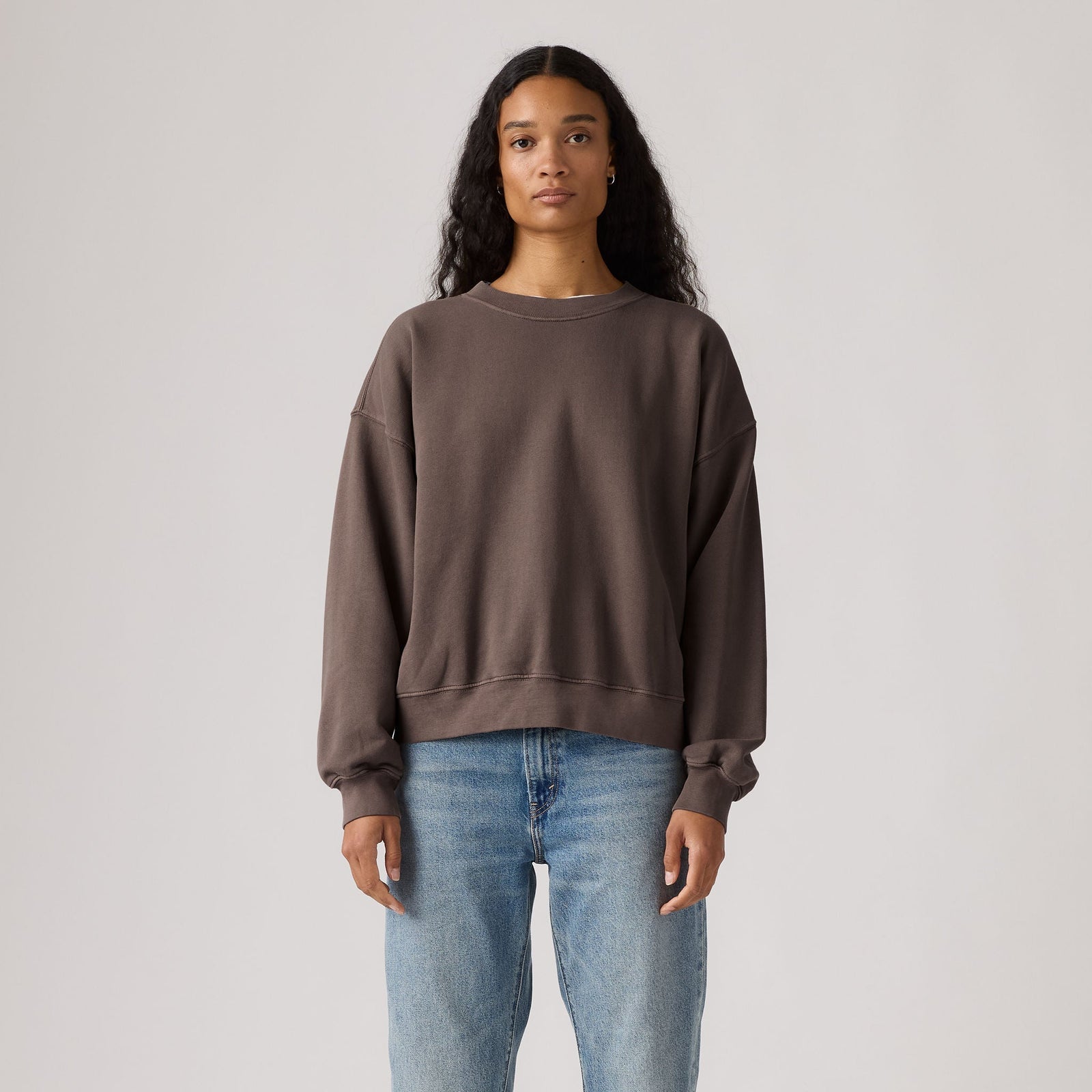 levi's® women's vintage boxy sweatshirt 006DW0009XS- Brown – Levi's Hong Kong